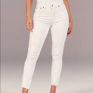 White Skinny Jeans BRAND NEW ORIGINAL PRICE $89